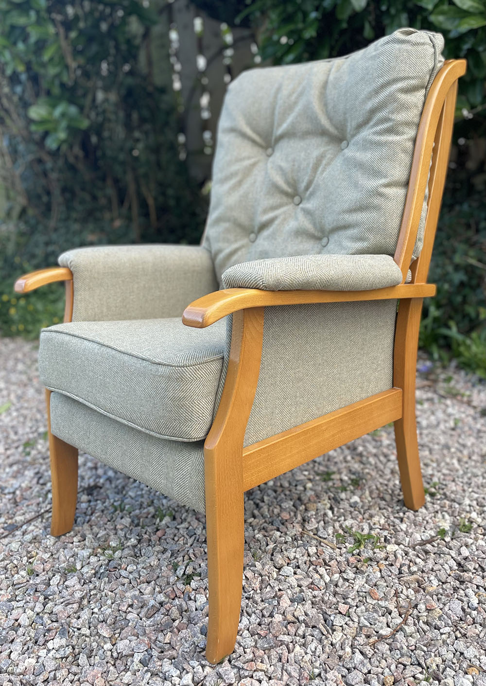 chair from fabricandfurniture