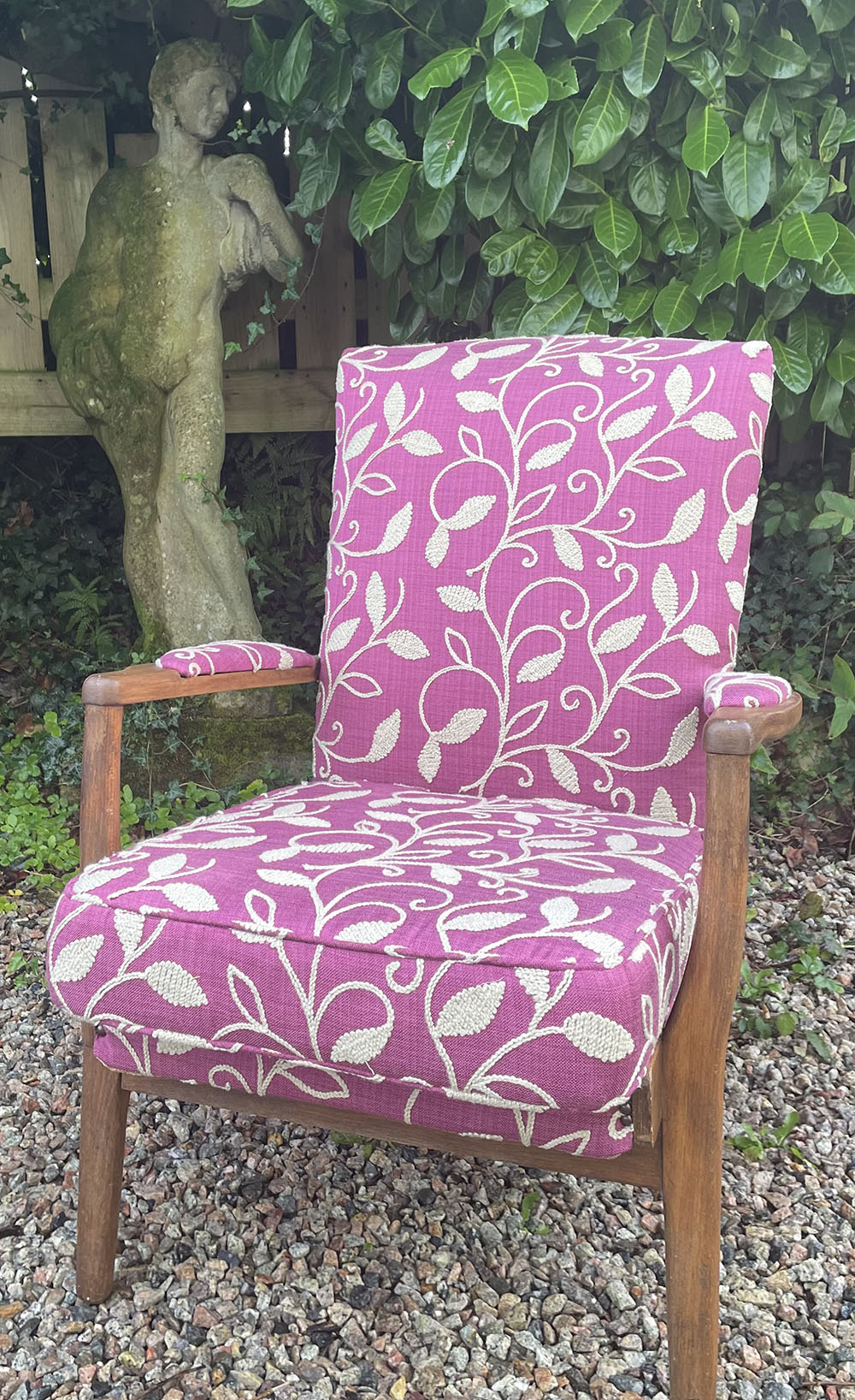 chair from fabricandfurniture