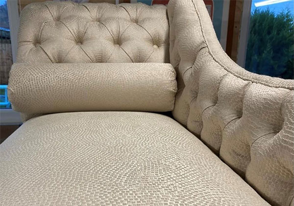 Reupholstered chaise longue